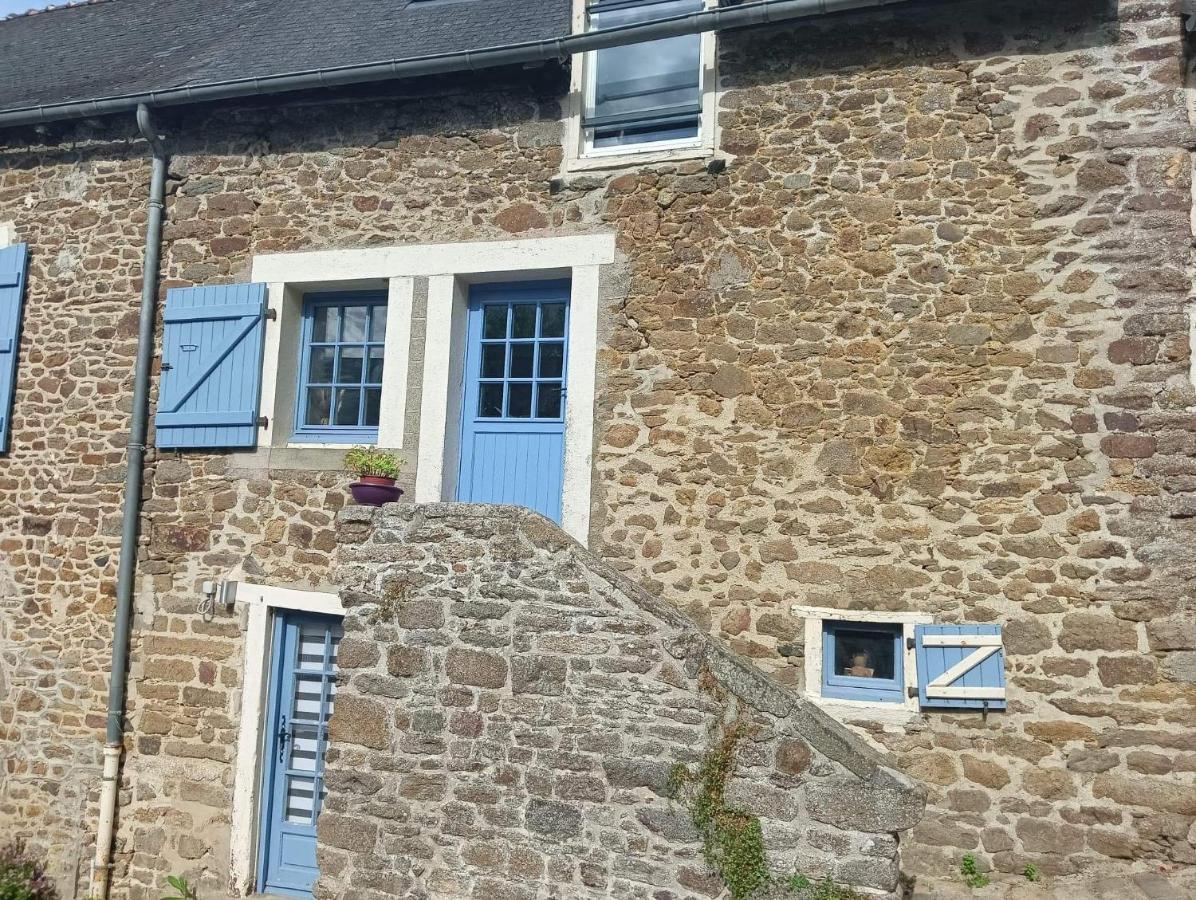 Chambre D'Hote Familiale De La Maison Bleue Lanvallay Exteriér fotografie